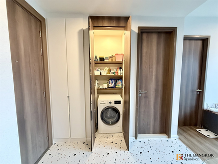 Menam Residences Book quickly before the room is gone!!