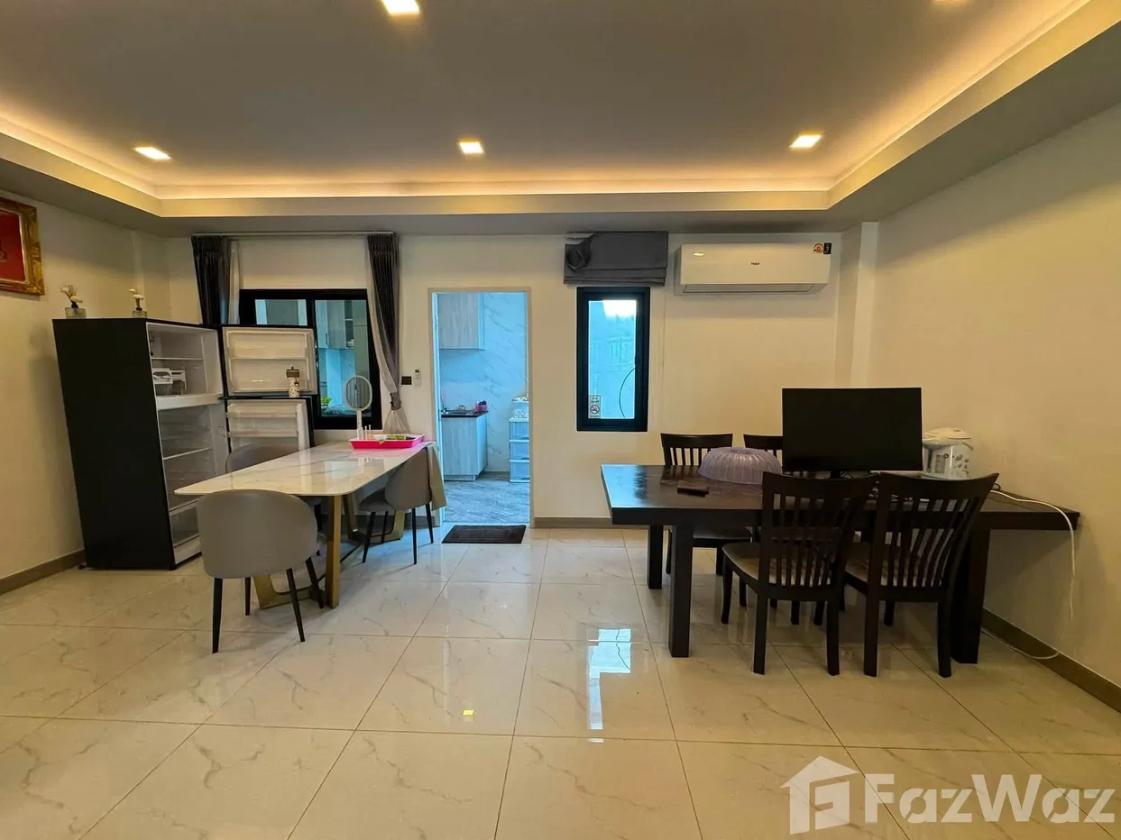 รูป ขาย ทาวน์เฮ้าส์ 3 ห้องนอน ในโครงการ โชคชัยวิลเลจ 9 6611884 - รูปที่ 2/15