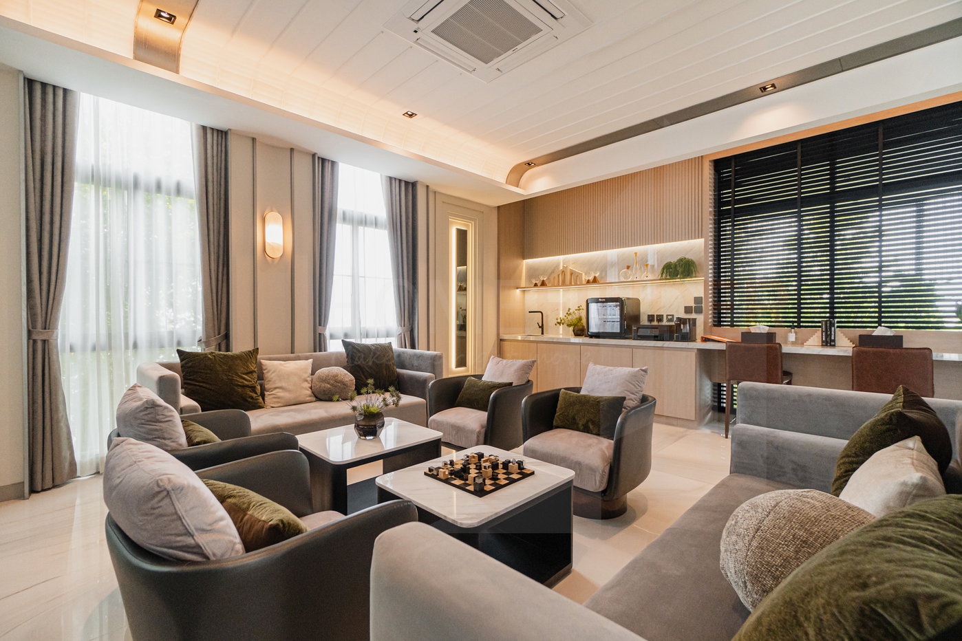 รูป Grand Bangkok Boulevard Bangna KM.15 4 bedrooms, for sale - รูปที่ 7/28