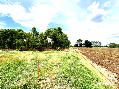Land for sale Nakhon Sawan : LAND 2150 Sq.w. Muang Nakhon Sawan Nakhon Sawan for 1.2M