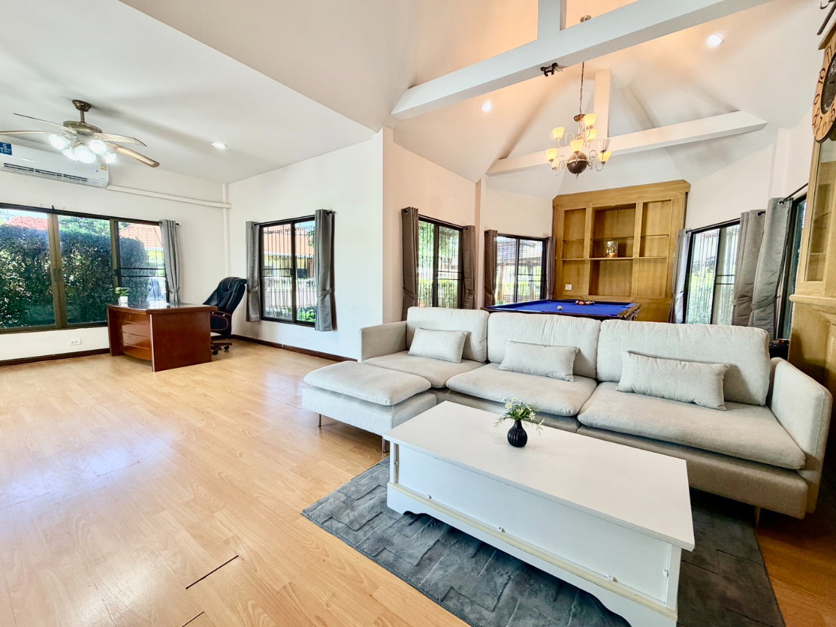 รูป ขาย บ้านเดี่ยว หลังใหญ่ พร้อมเข้าอยู่ พื้นที่กว้าง ( 出售｜宽敞独栋别墅，拎包即可入住 ) - รูปที่ 14/19