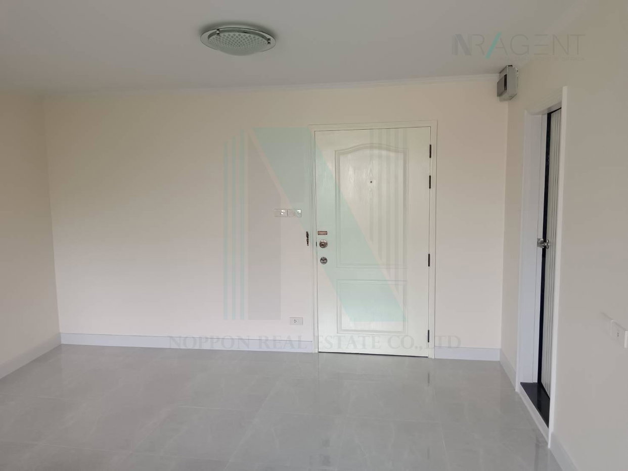 picture For Sell Condo LUMPINI PLACE NARATHIWAS 24 Building A, Floor 3,1 bed room, Room size 35 sqm - 6/8