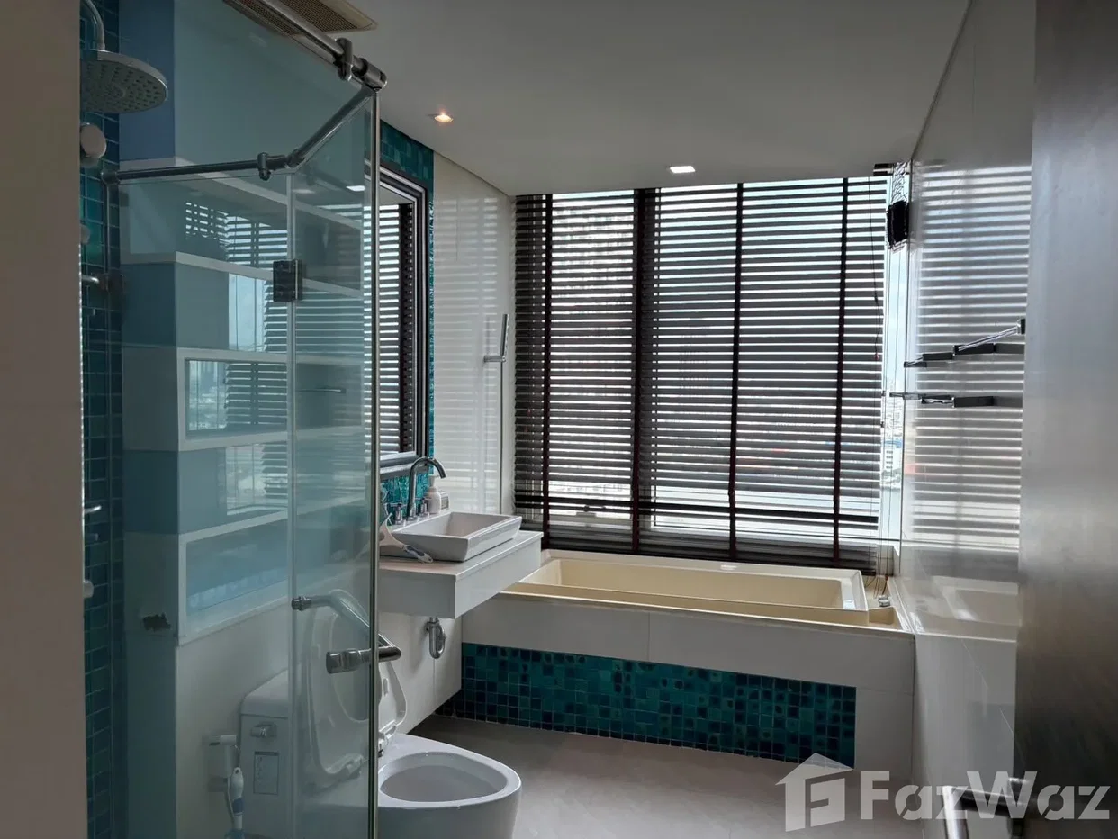 picture 3 Bedroom Condo for sale at Watermark Chaophraya  6063062 - 5/8
