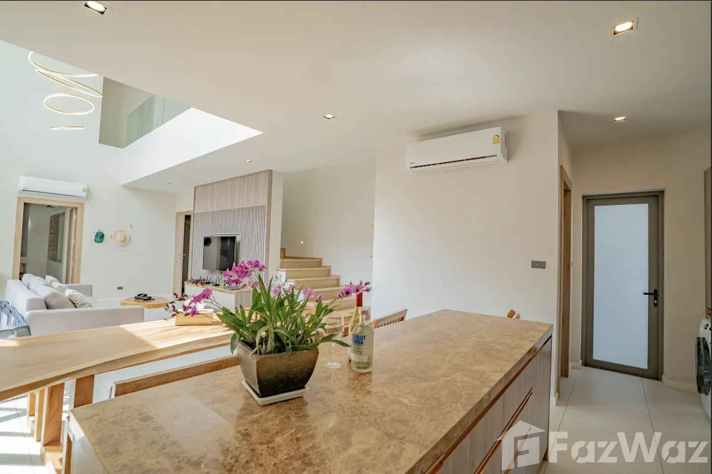 picture 5 Bedroom Pool Villa for Sale 6076718 - 25/35