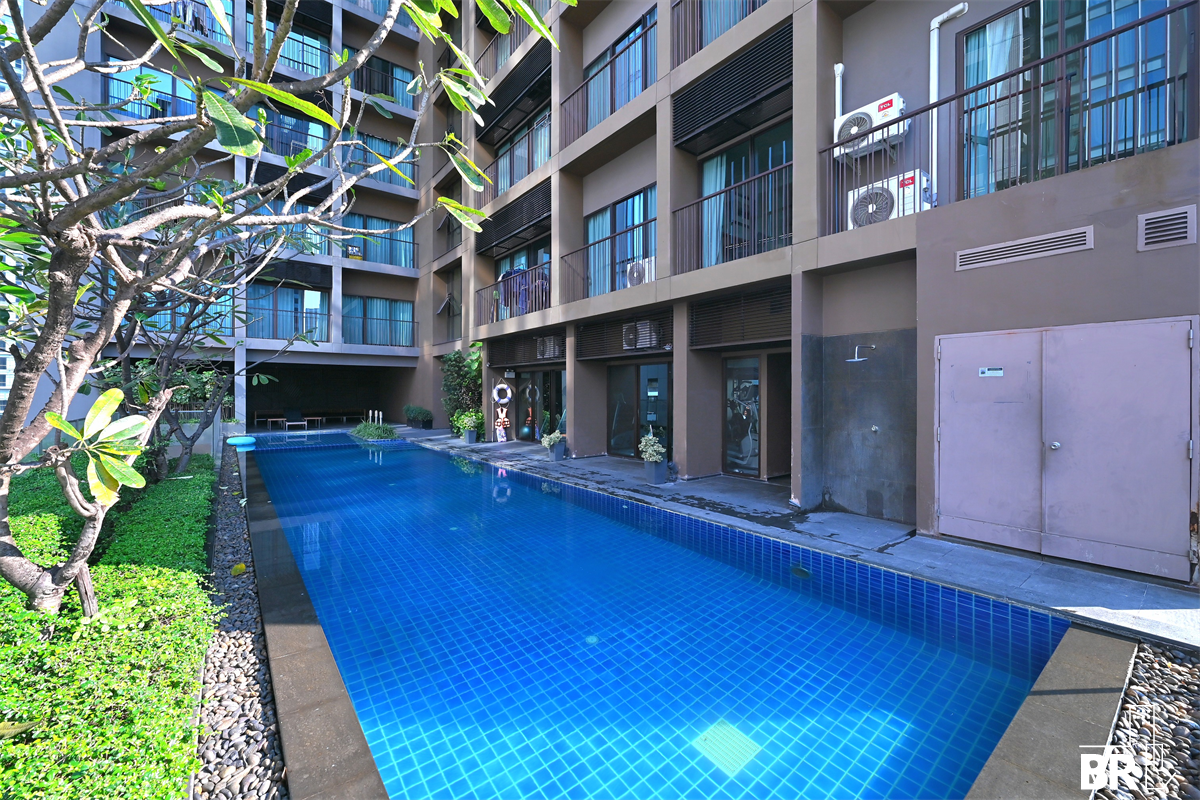 picture Location Near Employment, Surrounded by Lifestyles Noble Refine near BTS Phrom Phong - 7/9