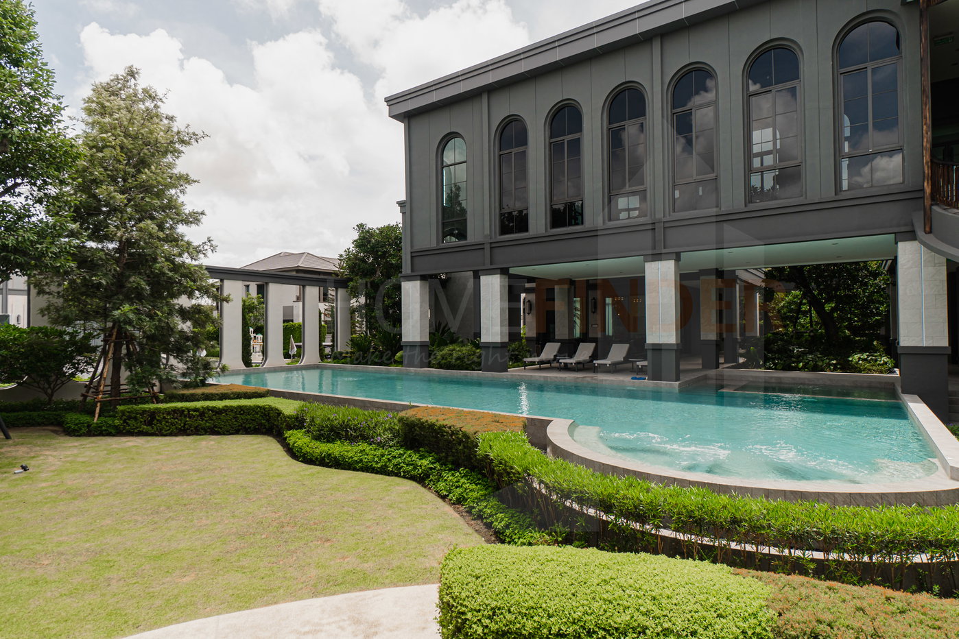 รูป Grand Bangkok Boulevard Bangna KM.15 4 bedrooms, for sale - รูปที่ 14/28