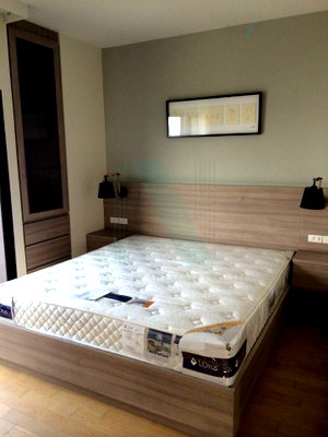 Condos for rent : 🚩 For Rent Condo NOBLE REVEAL Building 1, Floor 24,1 bed room, Room size 54.00 sqm