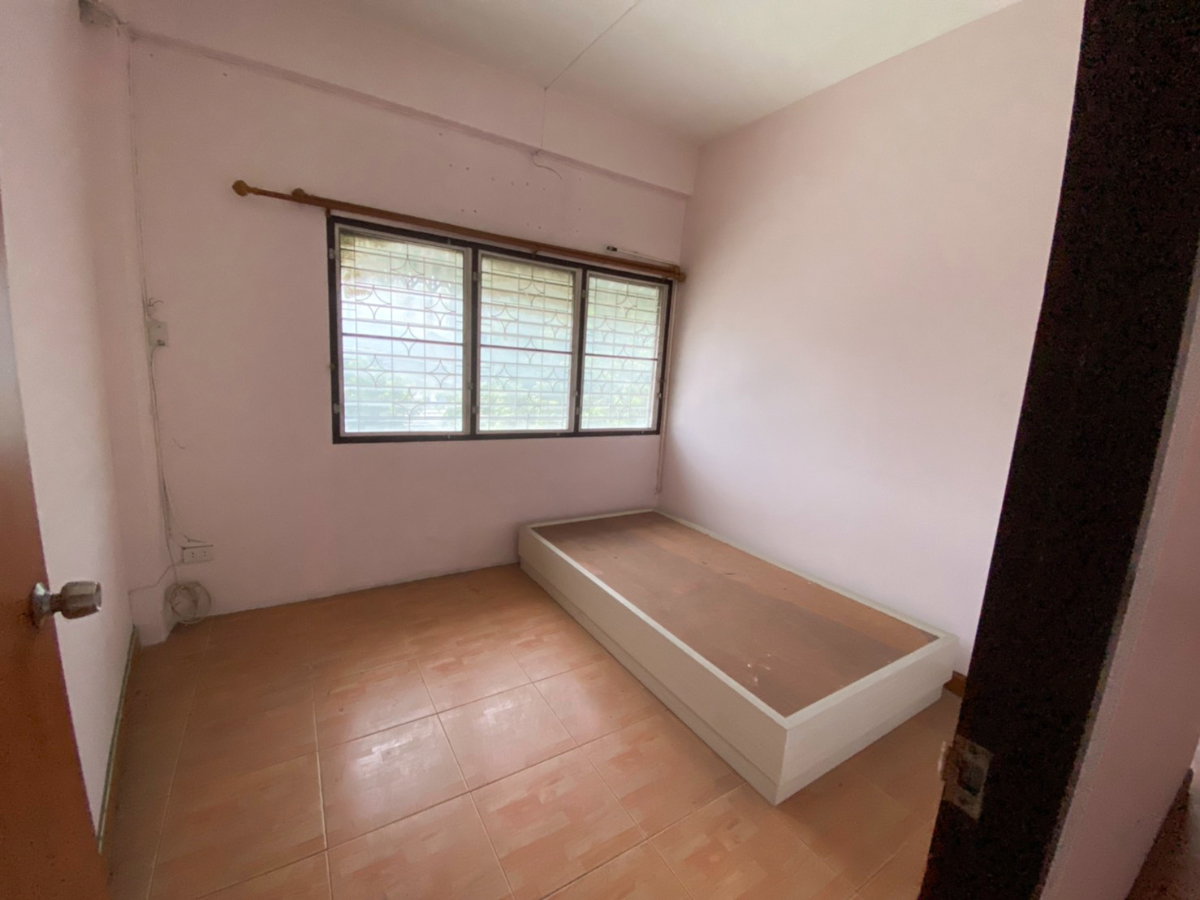 picture Commercial building for sale Phraya Satcha Road, Khiri Intersection, Chonburi - 16/19
