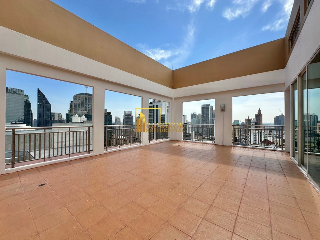 รูป Very Spacious 4 Bedroom Apartment With Private Terrace - BR0346AP - รูปที่ 8/56