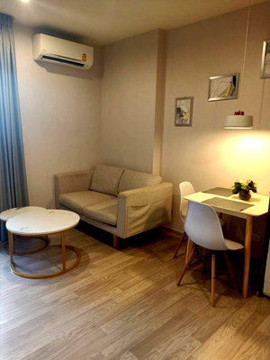 คอนโดให้เช่า : Condo for RENT : Ideo Mobi Sukhumvit Eastpoint 𝐒𝐢𝐳𝐞 : 35 sqm. 1 Bed /1 Bath / Corner Room/City View.  𝐅𝐥𝐨𝐨𝐫 : 15th  ✅ Fully furnished