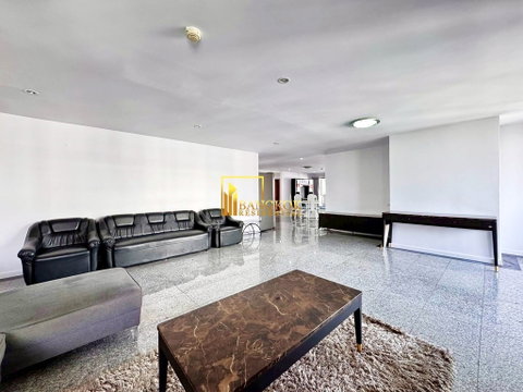 Liberty Park 1 | Spacious 3 Bedroom Condo in Sukhumvit 23 - BR60530CD