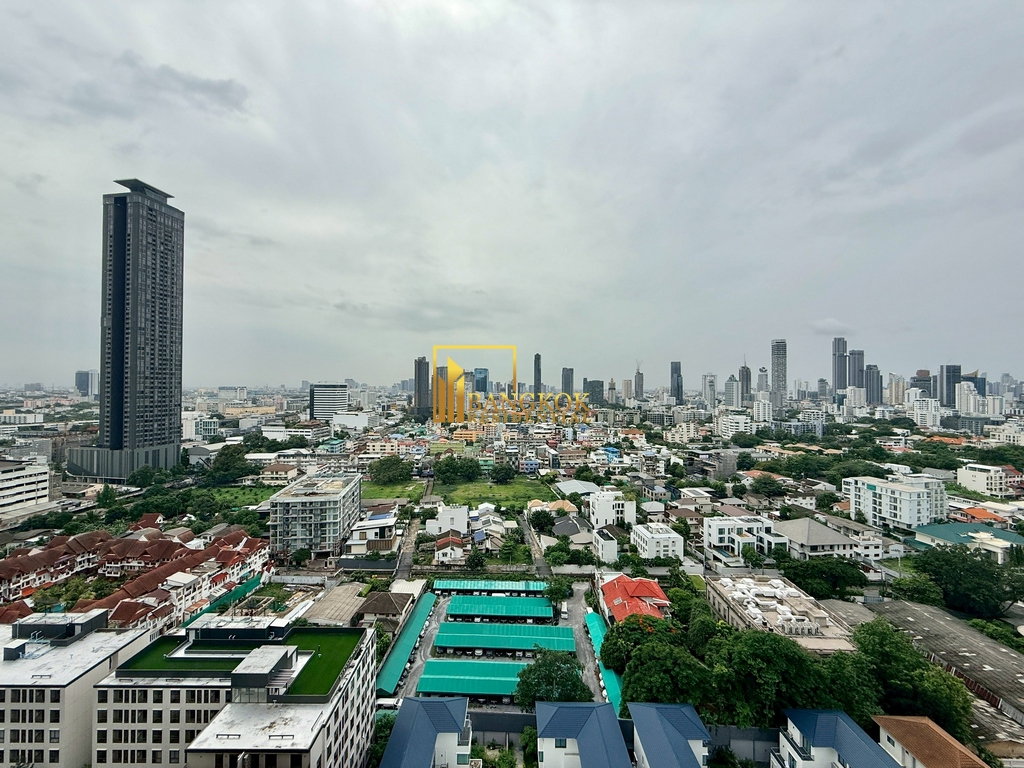 รูป Supalai Place | Charming 2 Bedroom Condo in Sukhumvit 39 - BR11510CD - รูปที่ 5/33