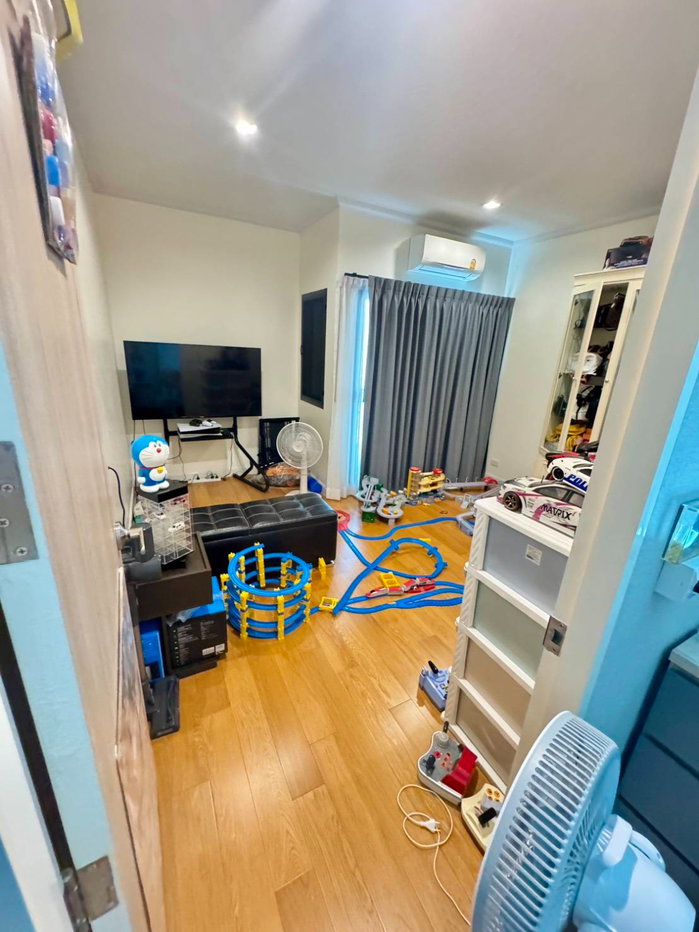 รูป ขายบ้านเดี่ยว ราคาบ้านแฝด 9 ล้าน 5 แสน และ 12 ล้าน  - รูปที่ 15/32