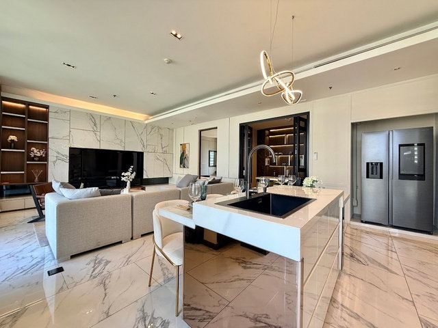 picture Domus | Gorgeous 3 Bedroom Luxury Condo in Asoke Area - BR17493CD - 7/44