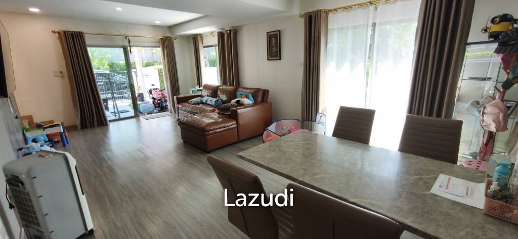 รูป บ้านเดี่ยว 2 ชั้น สไตล์โมเดิร์น ในโครงการ ไลฟ์ อิน เดอะ การ์เด้น - รูปที่ 7/22
