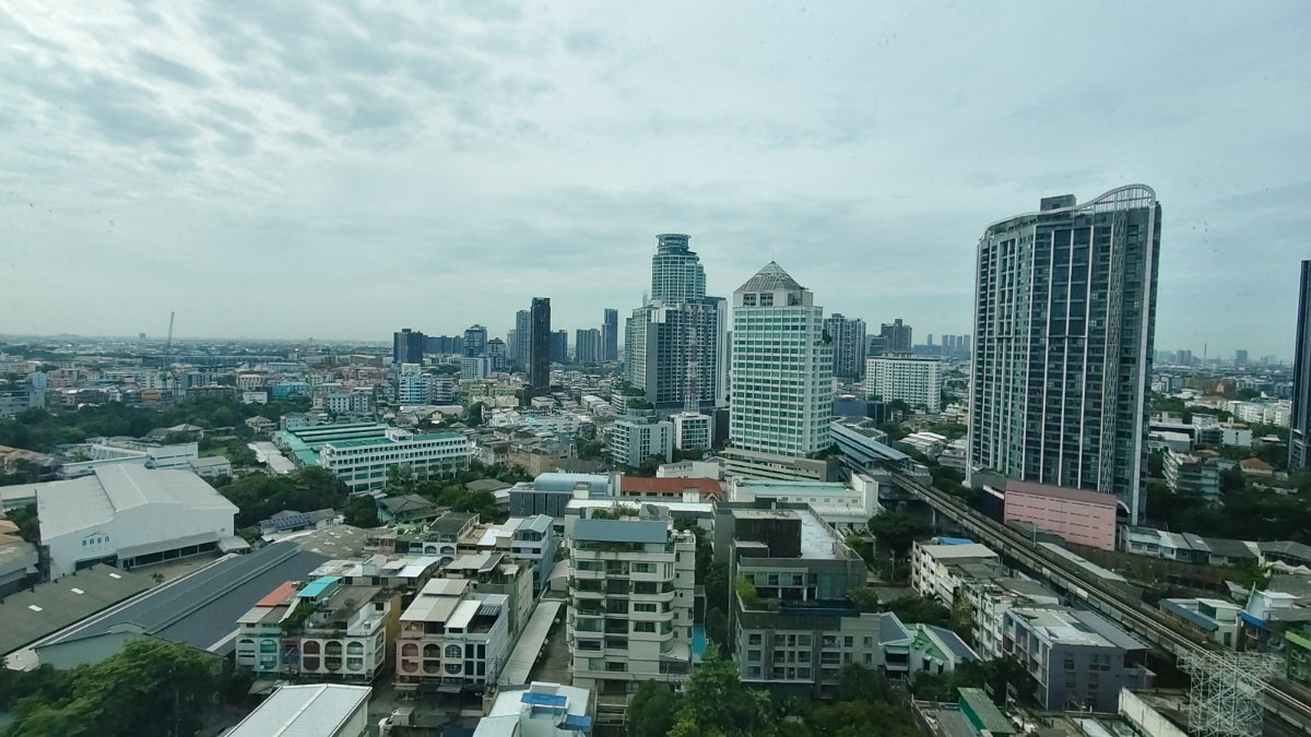 picture Life @ sukhumvit 65 condo for rent  17000 per month  42sqm 1bed close to bts Phrakhanong - 5/7