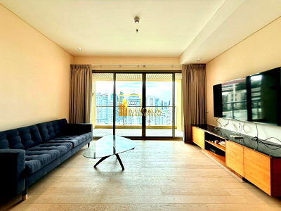 Condos for rent : The Lakes | Spacious 2 Bedroom Condo in Prime Area - BR16296CD