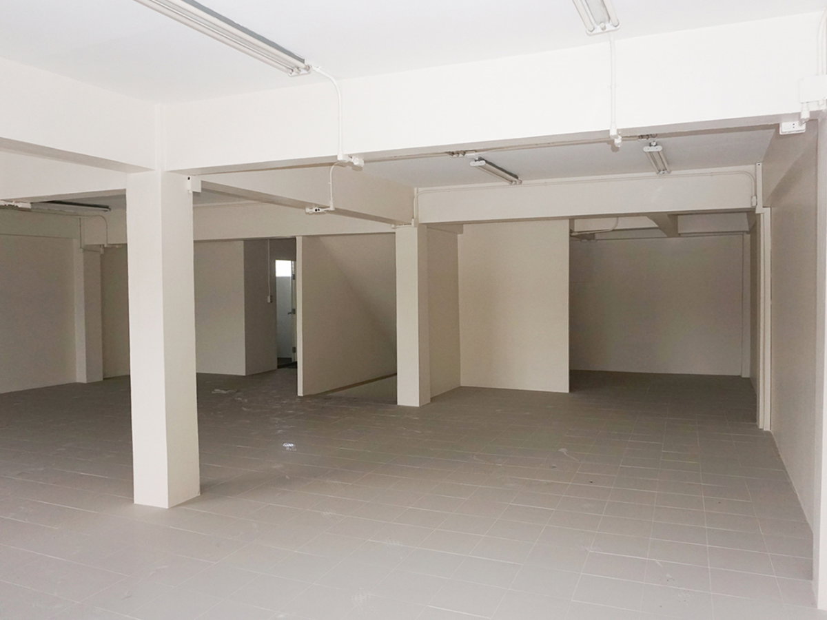 picture Commercial building for sale, Sukhumvit Road, Khiri Intersection, Chonburi - 18/18