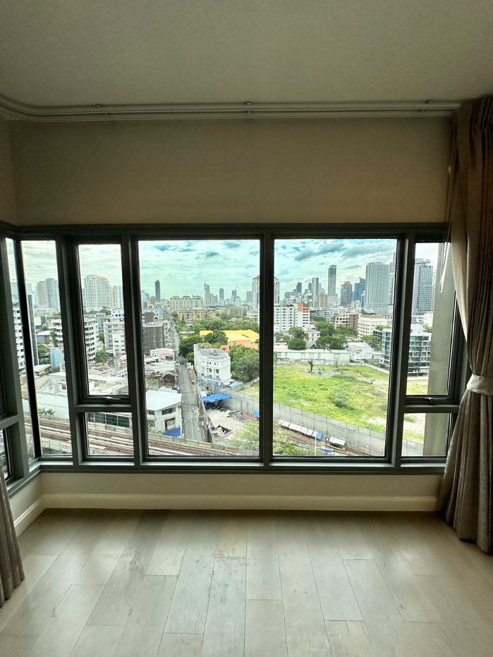 picture SALE Condominium Duplex Room The Crest Sukhumvit 34 - 13/26
