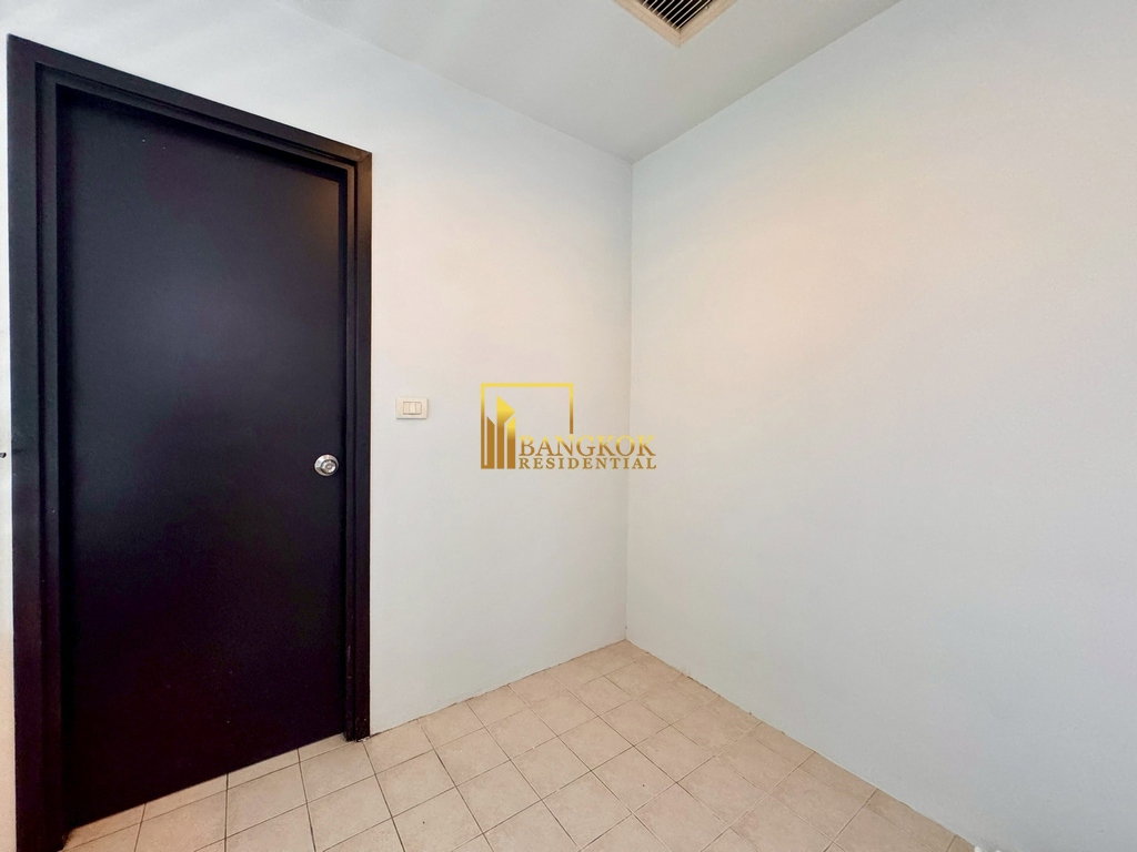 รูป Emporio Place | Roomy 3 Bedroom Condo in Phrom Phong - BR14518CD - รูปที่ 28/43