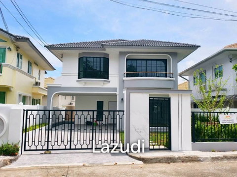 Newly Renovated 2-Storey House for Sale at Supalai Hill Thalang