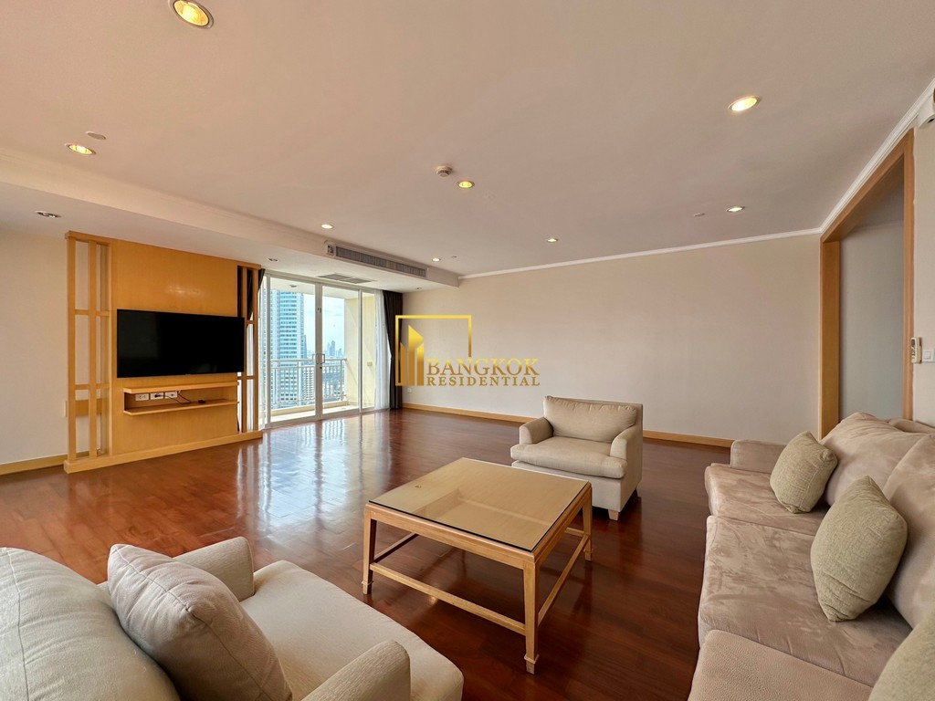 รูป Very Spacious 4 Bedroom Apartment With Private Terrace - BR0346AP - รูปที่ 6/56