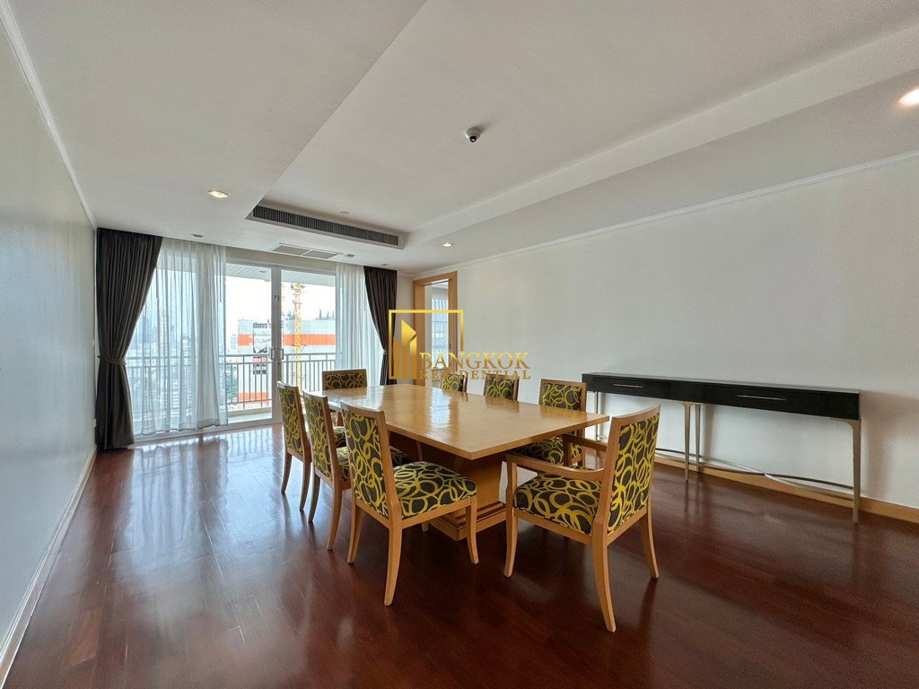 รูป Very Spacious 4 Bedroom Apartment With Private Terrace - BR0346AP - รูปที่ 10/56