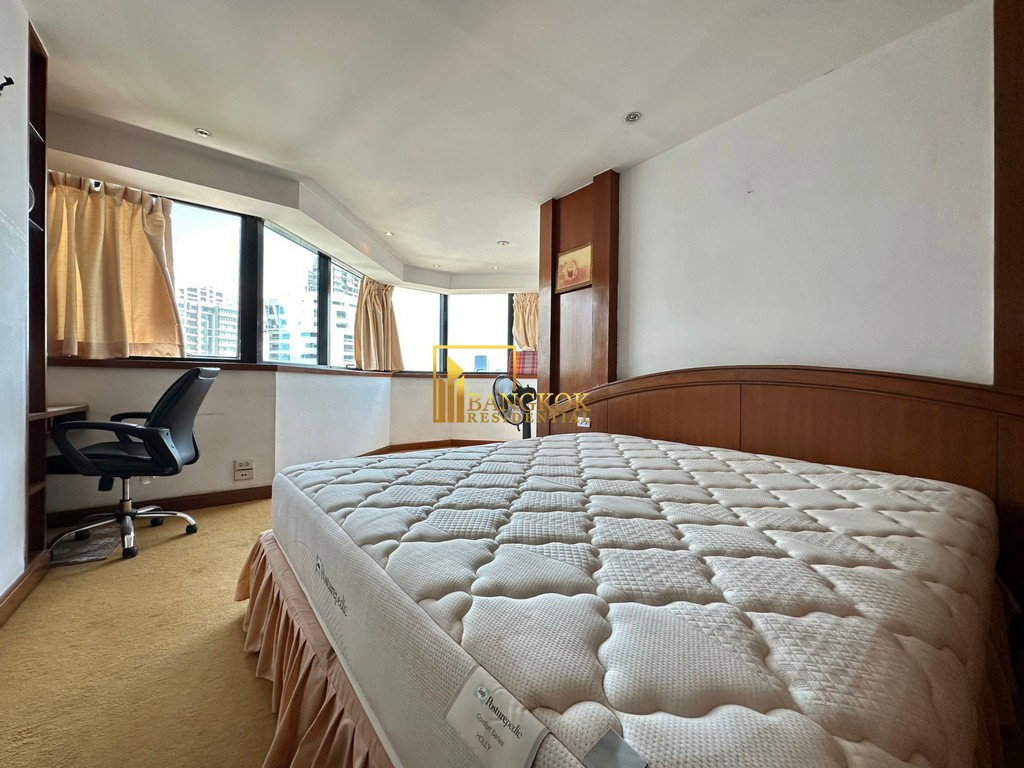 picture President Park | Expansive 3 Bedroom Condo in Phrom Phong - BR16049CD - 16/38