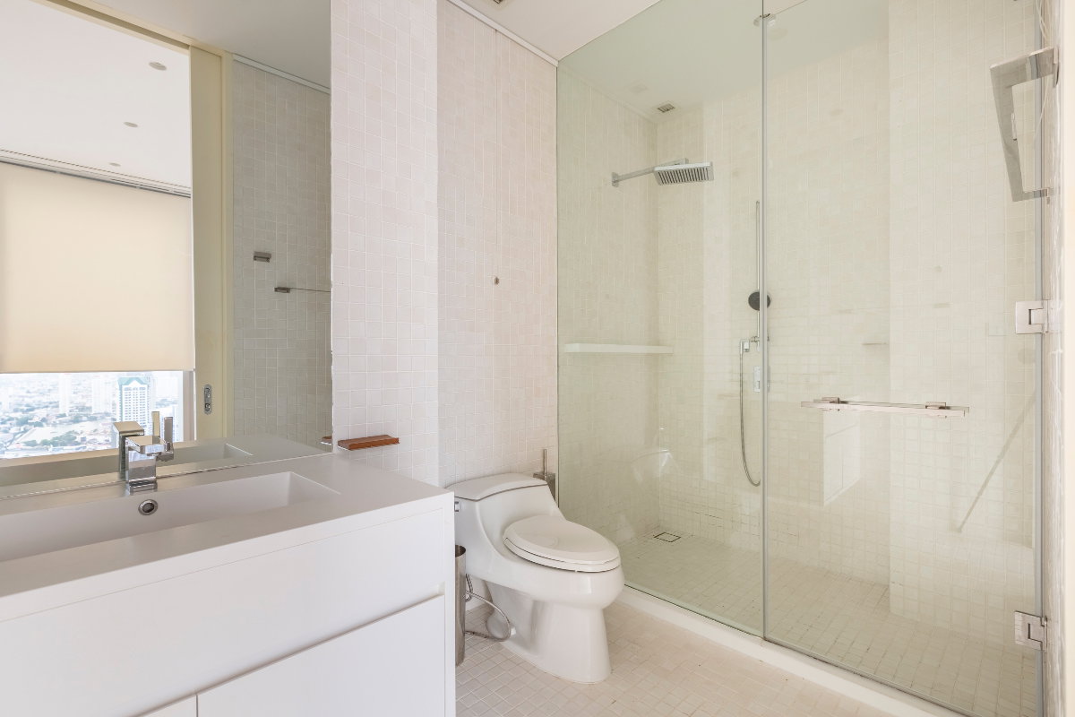 picture The Ritz-Carlton Residences Bangkok | 52nd Floor | 244 sqm | 2 Bed + Study | Private Balcony - 38/51
