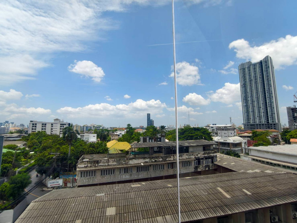 รูป ขายคอนโด Duplex 2 ห้องนอน เพดานสูง 4.2 เมตร | KnightsBridge Space สุขุมวิท–พระราม 4 ใกล้ BTS พระโขนง MK-02 line @livingbkk - รูปที่ 15/17