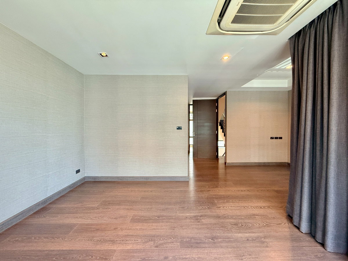 รูป Park Lane Ekkamai 22 | Unfurnished 3 Bed Townhouse For Rent - BR49089TH - รูปที่ 23/45