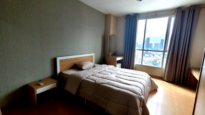 Condos for rent : Life @ sukhumvit 65 condo for rent  17000 per month  42sqm 1bed close to bts Phrakhanong