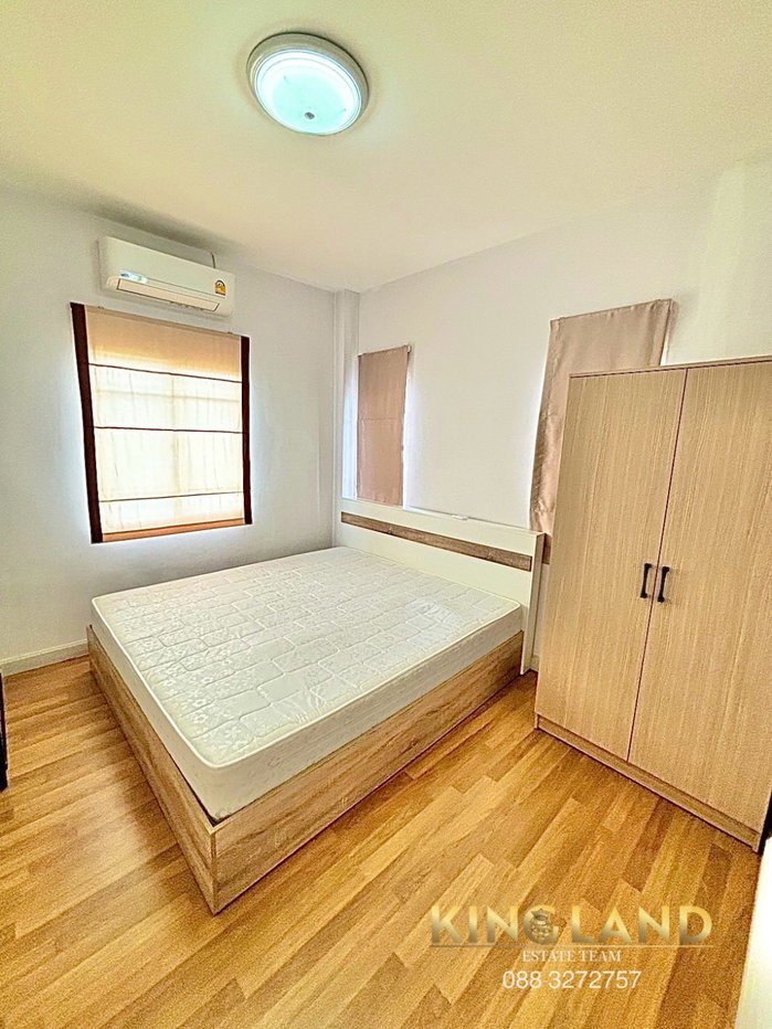 รูป ให้เช่าบ้านเดี่ยว   68 ตรว. ใกล้ซาฟารี รร.สาธิตพัฒนา จอดรถในบ้านได้ถึง 4 คัน มี 3 นอน 3 น้ำ ซอยหทัยราษฏร์39 เฟอร์นิเจอร์ครบ ใกล้แฟชั่นไอส์แลนด์ - รูปที่ 15/16