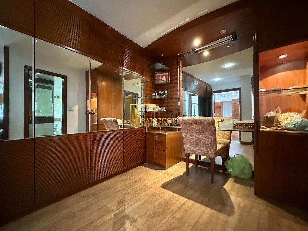 picture President Park | Expansive 3 Bedroom Condo in Phrom Phong - BR16049CD - 24/38