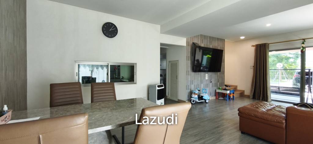 รูป บ้านเดี่ยว 2 ชั้น สไตล์โมเดิร์น ในโครงการ ไลฟ์ อิน เดอะ การ์เด้น - รูปที่ 6/22