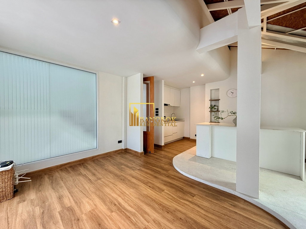 รูป Stunning 5 Bedroom Townhouse For Rent in Ekkamai Area - BR8804TH - รูปที่ 24/47