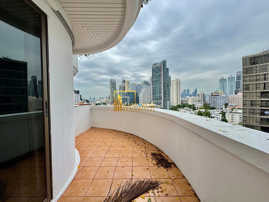 picture Impressive 3 Bed Apartment in Phrom Phong Area - BR21182AP - 29/55