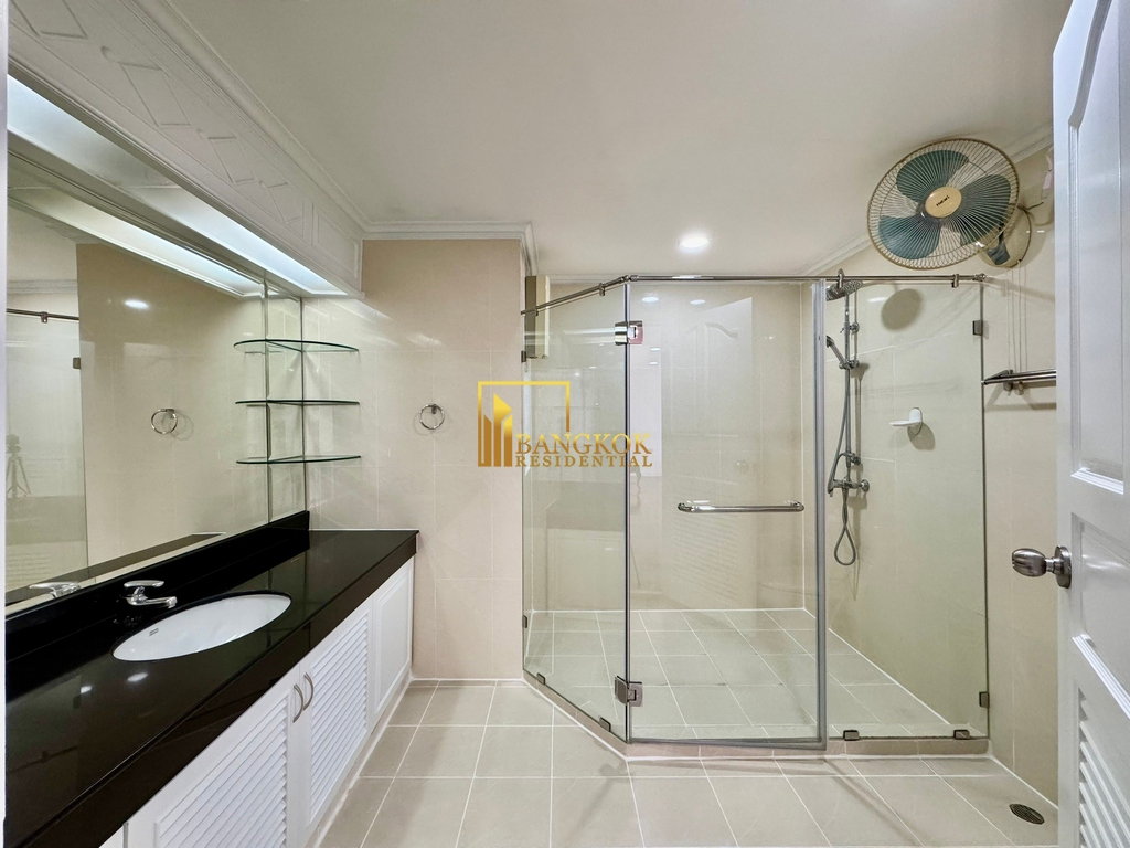 picture Impressive 3 Bed Apartment in Phrom Phong Area - BR21182AP - 22/55