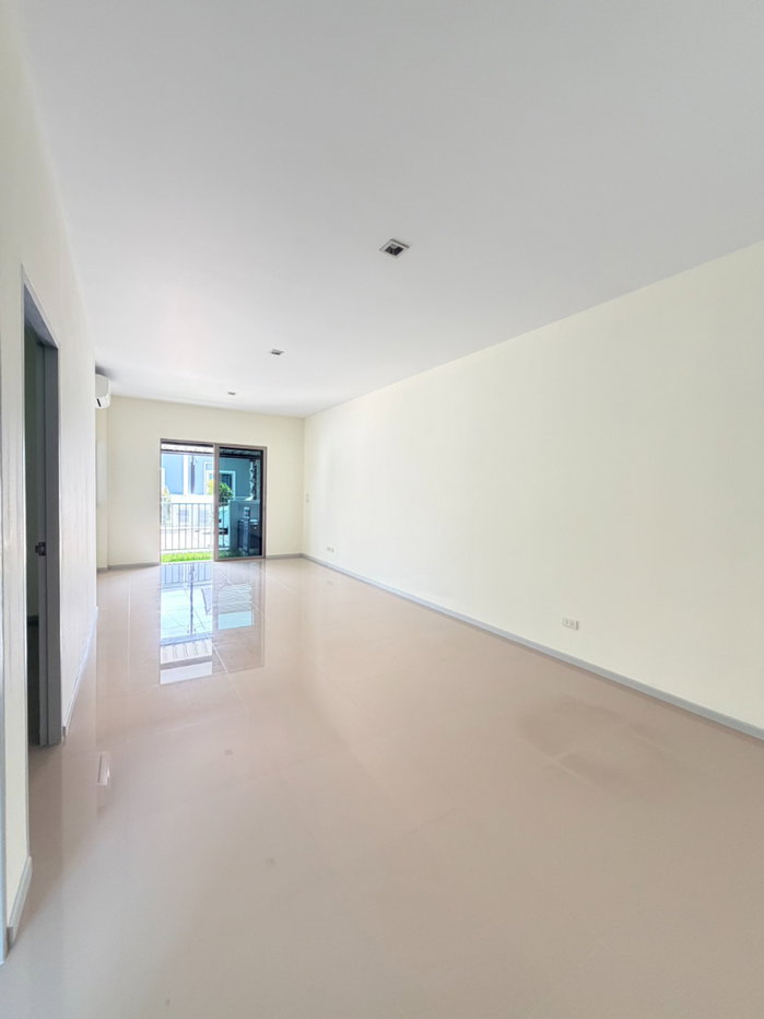 picture Modern Single-Storey Townhome for Sale ✨🏡 - 9/9