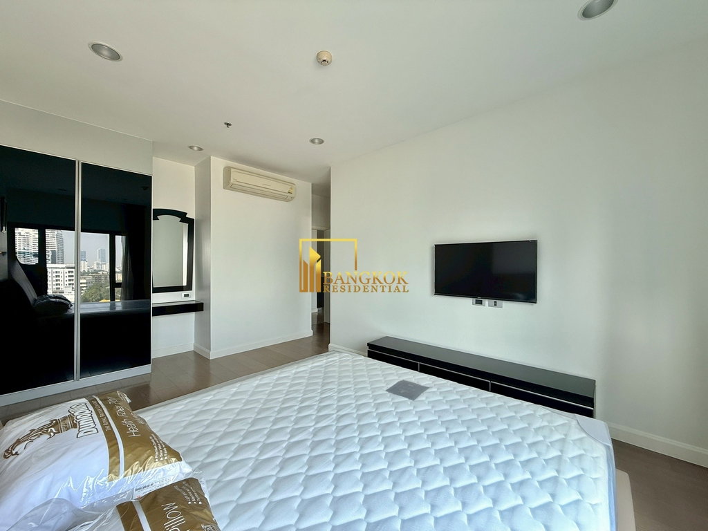 รูป The Crest Sukhumvit 34 | Modern 2 Bedroom Condo For Rent - BR13442CD - รูปที่ 12/26