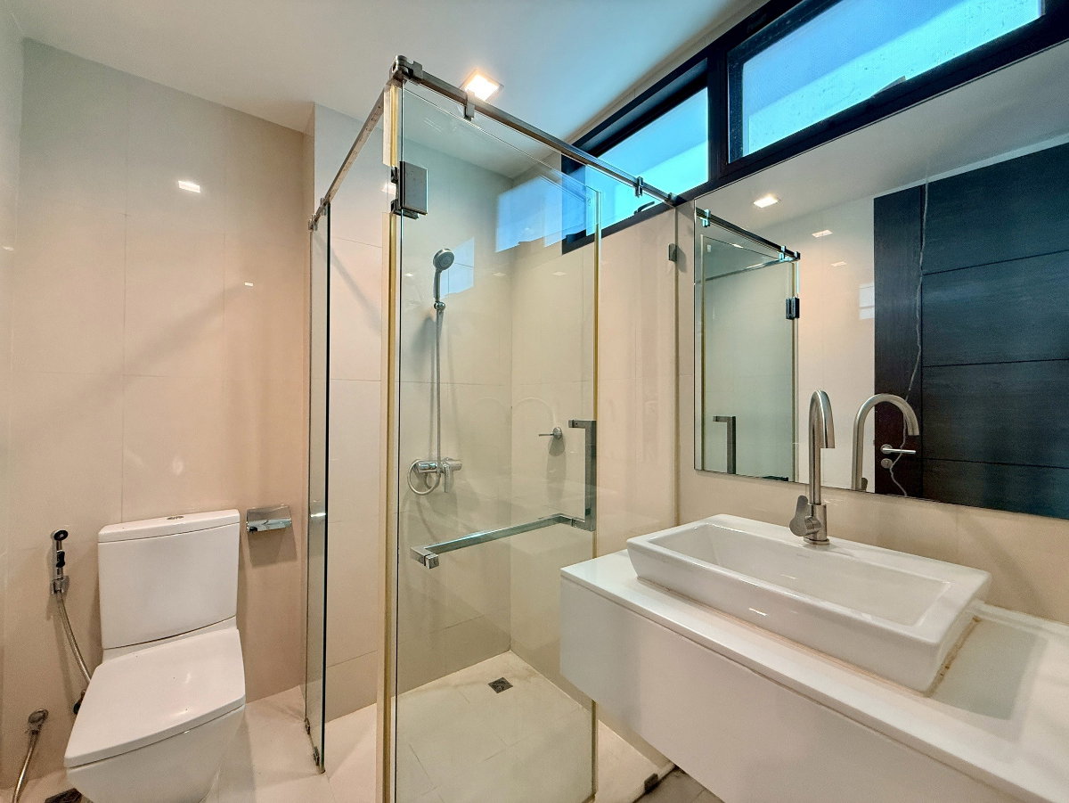รูป Park Lane Ekkamai 22 | Unfurnished 3 Bed Townhouse For Rent - BR49089TH - รูปที่ 37/45