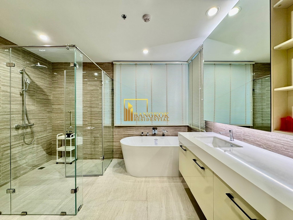 รูป Beautiful 4 Bedroom Luxury Apartment in Sathorn CBD Area - BR0608AP - รูปที่ 22/46