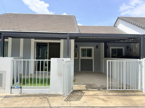 Modern Single-Storey Townhome for Sale ✨🏡