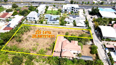 Land for sale Phutthamonthon Sai 1 Road  : Vacant land for sale on Phutthamonthon Sai 1 Road, Bang Ramat, Taling Chan, Bangkok.