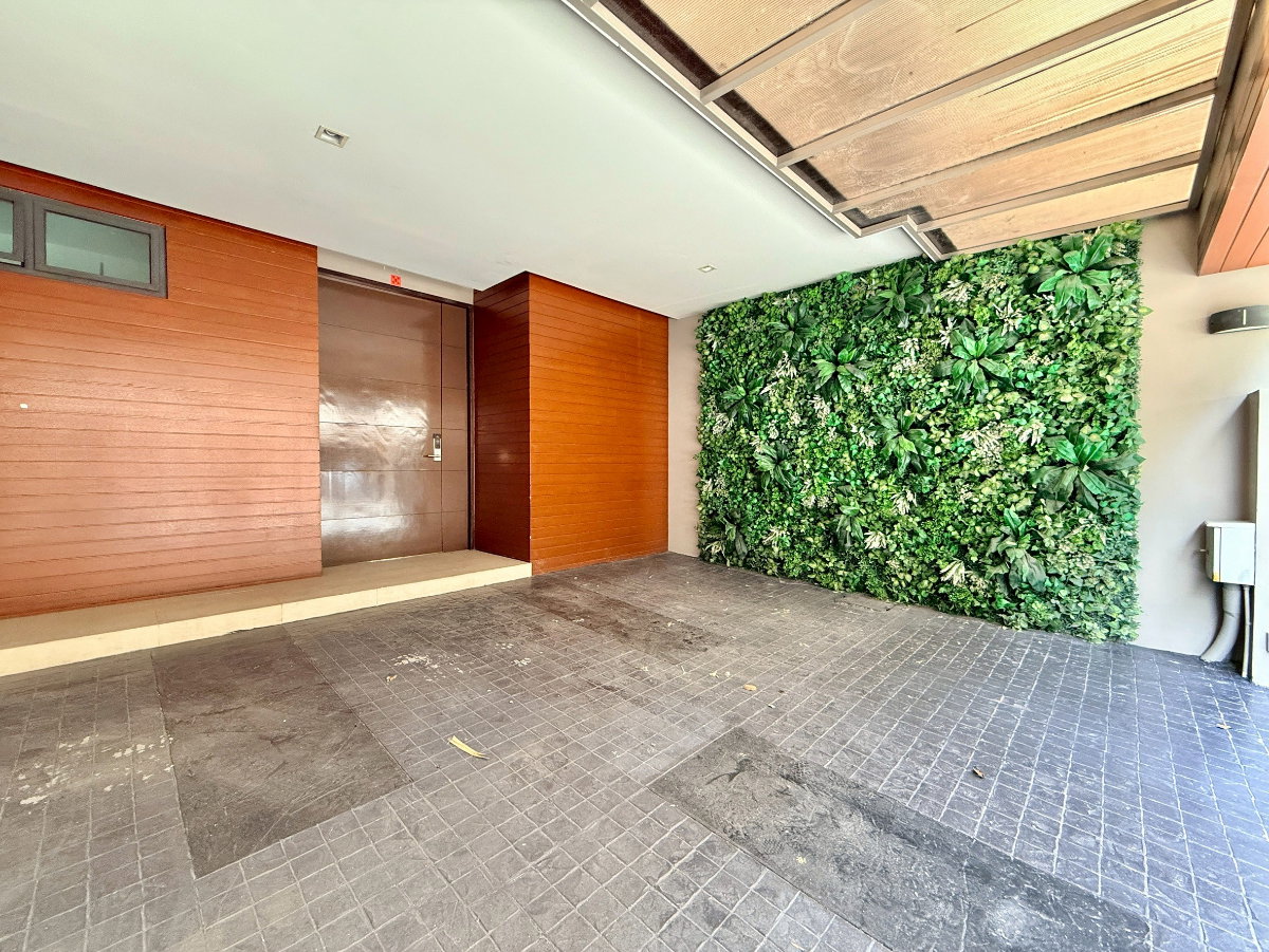 รูป Park Lane Ekkamai 22 | Unfurnished 3 Bed Townhouse For Rent - BR49089TH - รูปที่ 2/45