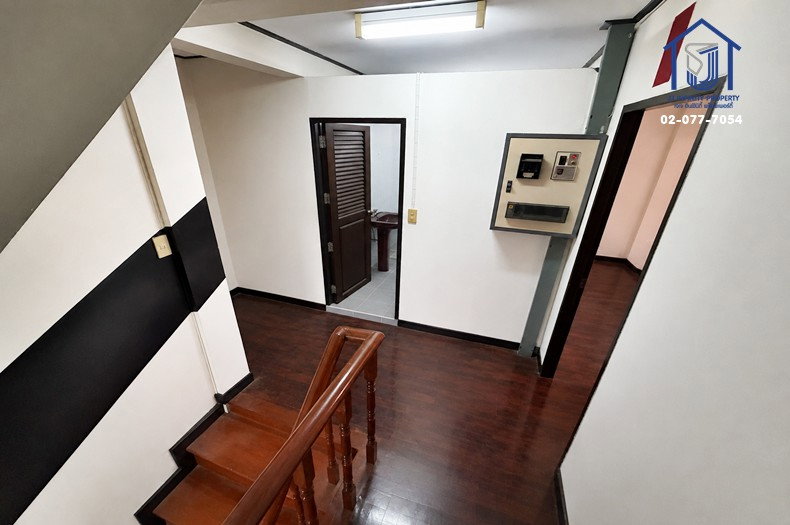 รูป ขายทาวน์เฮาส์ 3ชัน หมู่บ้านสุขเกษม วิลล่า1 ซ.เจริญนคร 40 ฝั่งธนฯ ใกล้ BTS กรุงธนบุรี - รูปที่ 17/23