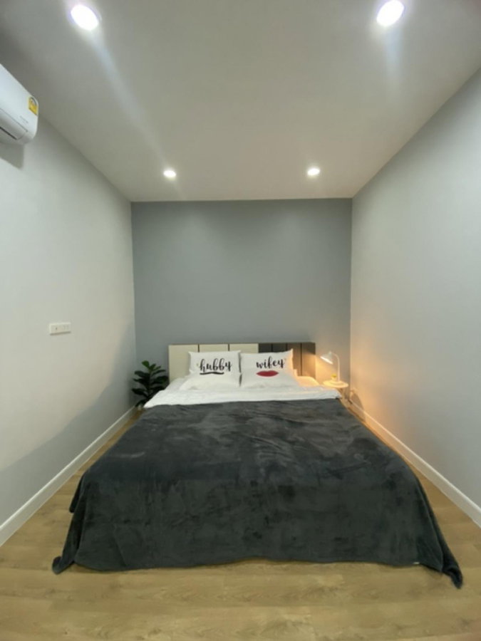 รูป 🏡✨ ให้เช่าบ้านเดี่ยว 2 ชั้น ตกแต่งใหม่ พร้อมเข้าอยู่ | รัชดาภิเษก | เดินทางสะดวก เชื่อมต่อหลายเส้นทาง 🌿 - รูปที่ 9/11