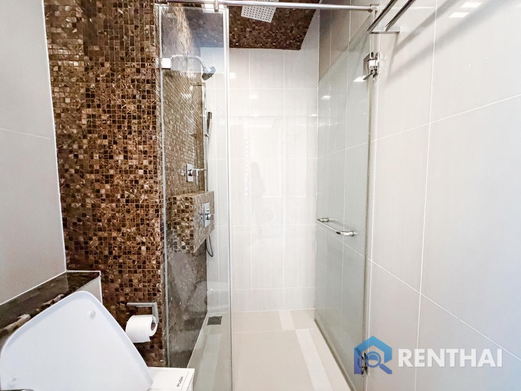 picture Beachfront Living at The Palm Wongamat, Pattaya - 12/25