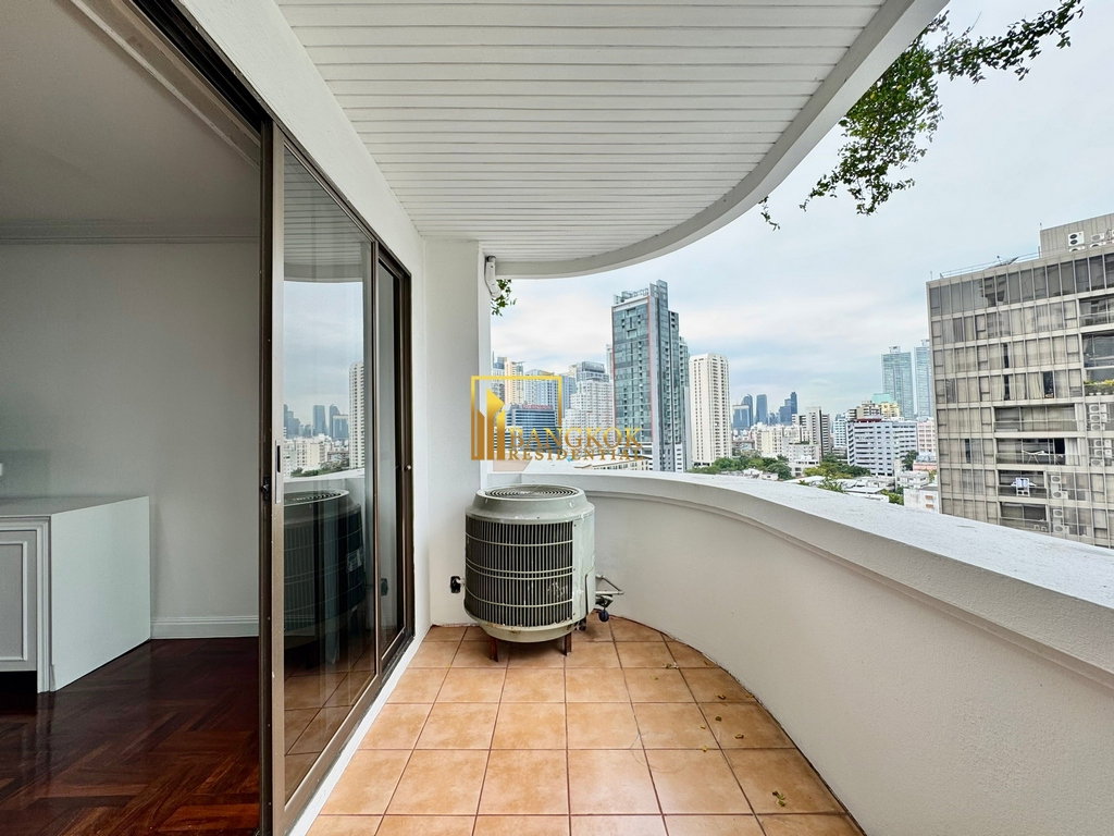 picture Impressive 3 Bed Apartment in Phrom Phong Area - BR21182AP - 11/55