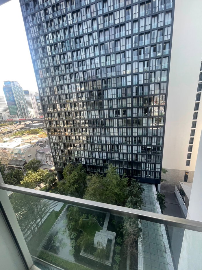 รูป Stunning Clear Pool View & Brand New Furnished at Noble Ploenchit – 13.5 MB - รูปที่ 35/38